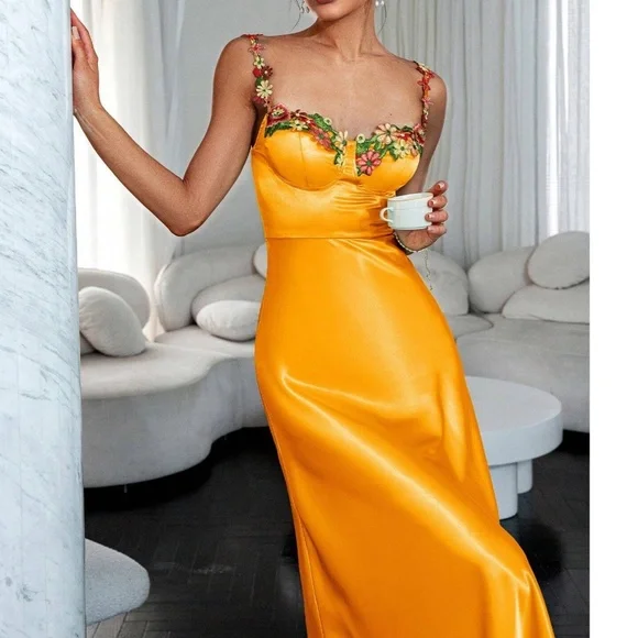 Luxe Floral Embroidered Satin Midi Evening party Midi Dress - Picture 5 of 9